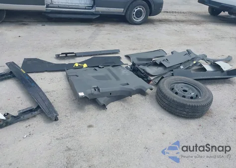 2023 Ford Transit-350 Passenger Van Xl z USA, uszkodzony, nr VIN 1FBAX2C83PKA96917